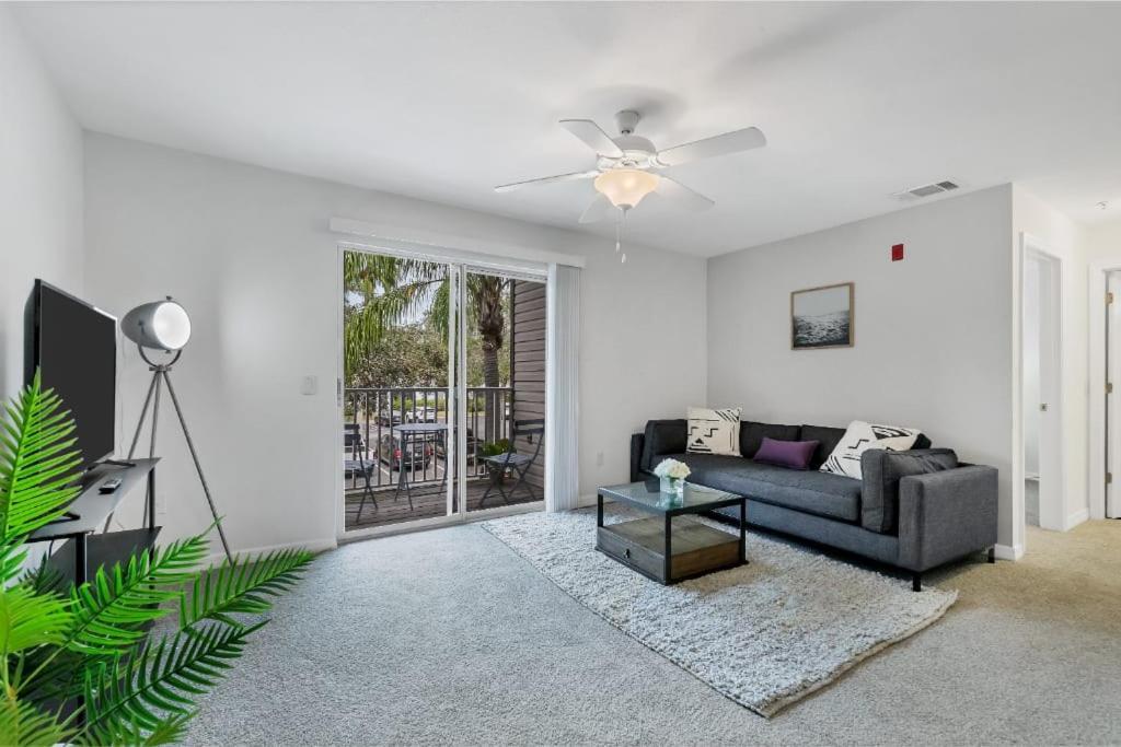 Appartement Scenic And Vibrant 1Br With Balcony Gym Pool à Bradenton Extérieur photo