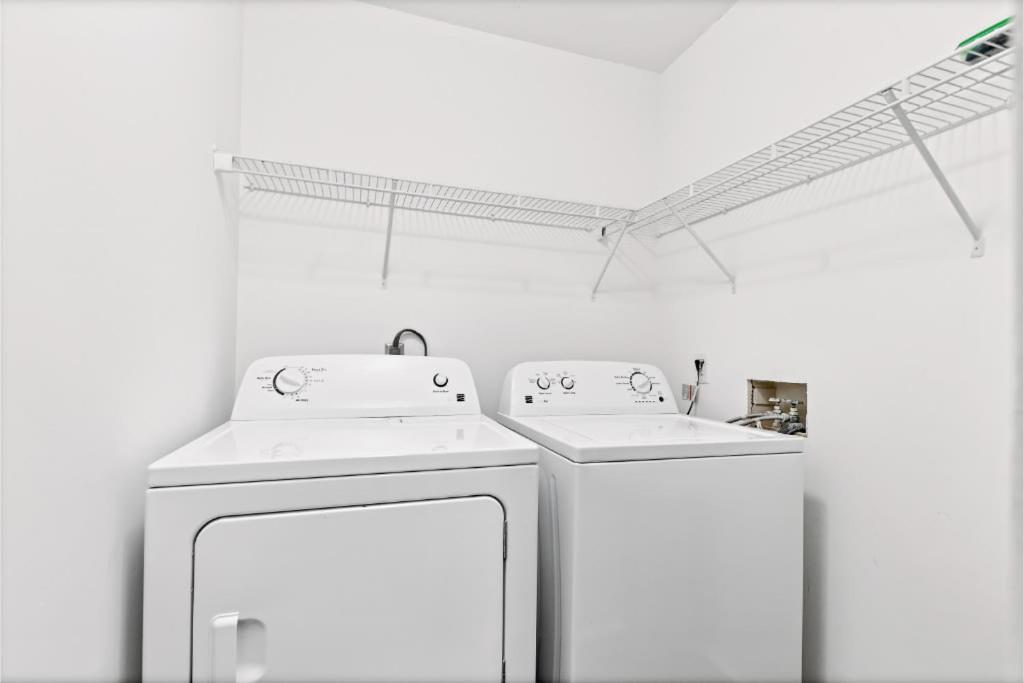 Appartement Scenic And Vibrant 1Br With Balcony Gym Pool à Bradenton Extérieur photo